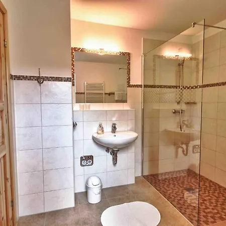 Haus Stoertebeker - Garni, Seebad Appartement *
