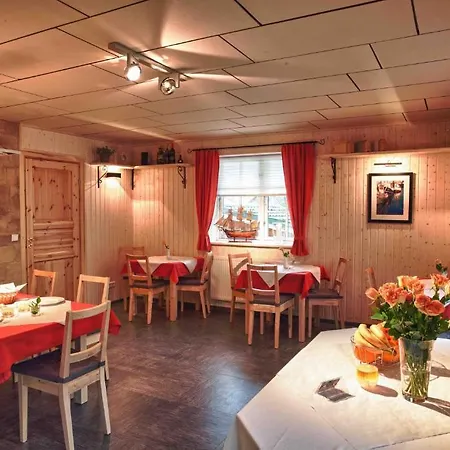 Haus Stoertebeker - Garni, Seebad Appartement *